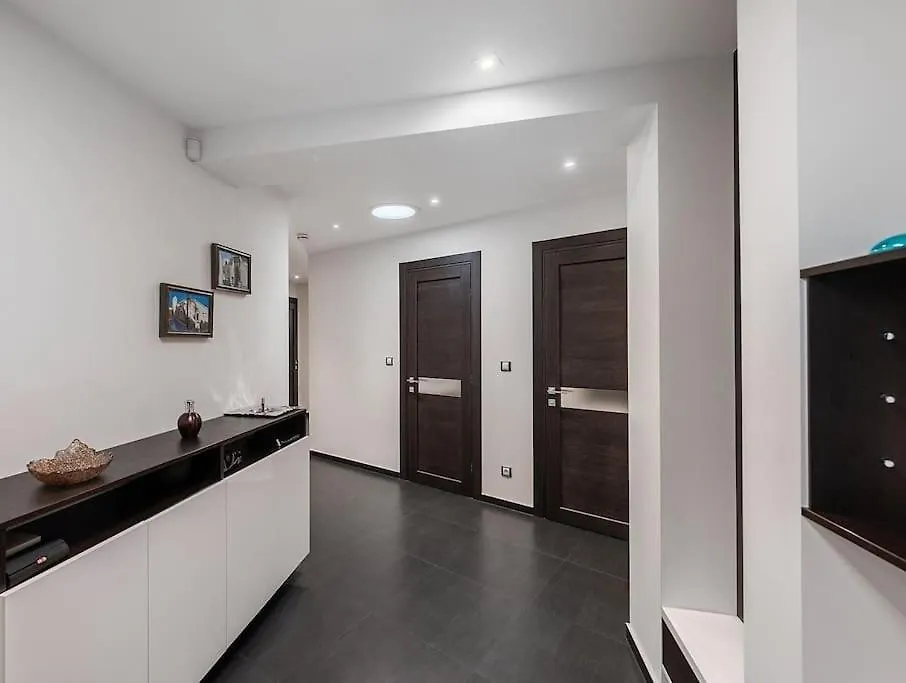 פראג Luxusni Apartman S Terasou A Garazi